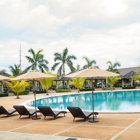 River Palm Hotel And Resort Powered By Cocotel Bugallon エクステリア 写真