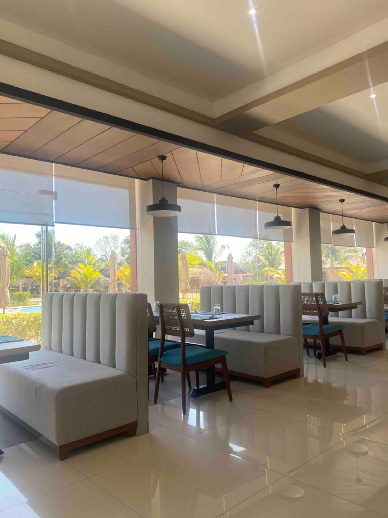 River Palm Hotel And Resort Powered By Cocotel Bugallon エクステリア 写真